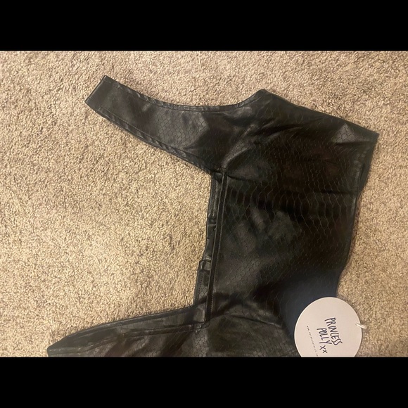 Princess Polly crop top - Picture 6 of 6